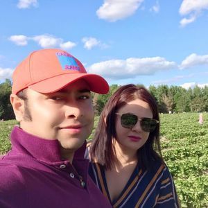 Meet your Posher, Pinku